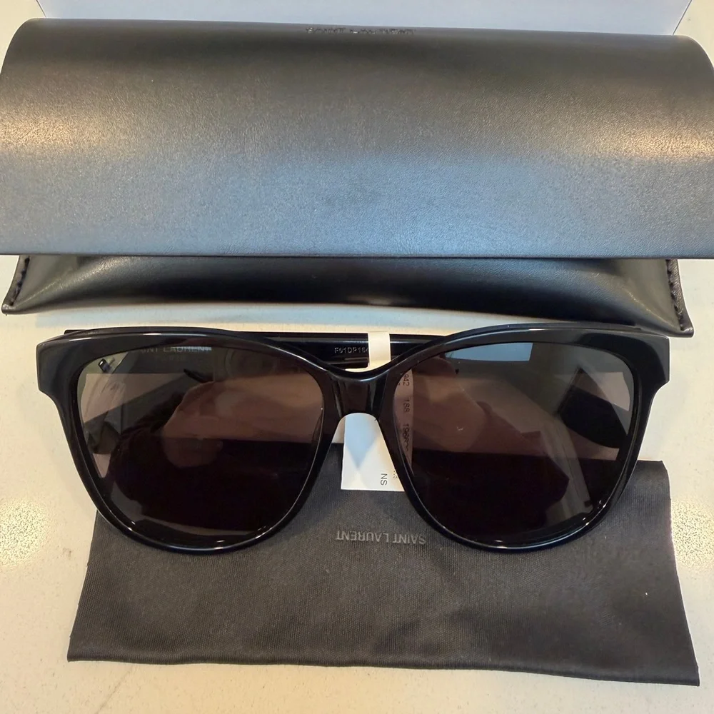 Brand New!Saint Laurent YSL 58mm Sunglasses in Black/Black with Gold Hardware